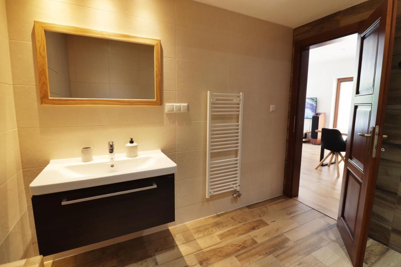 Apartman Romantika Chopok Juh 12 塔莱 外观 照片